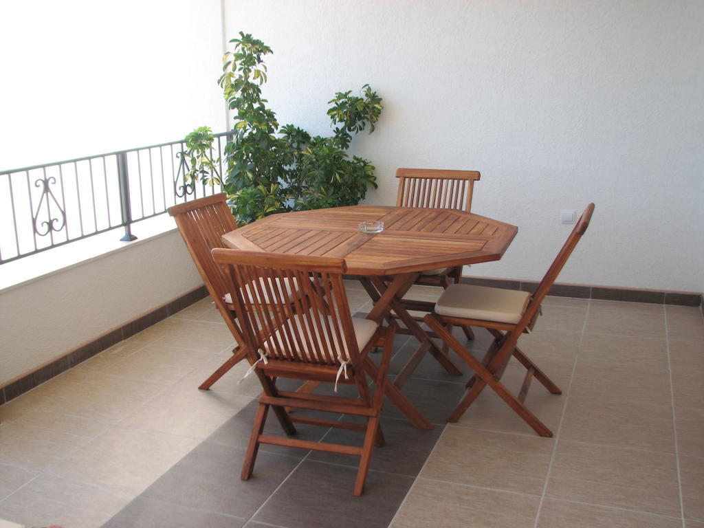 Apartments Leut Светі-Стефан Номер фото